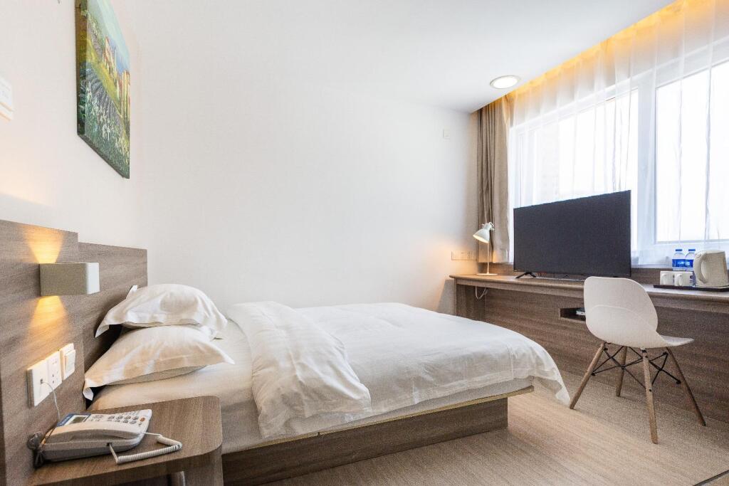 Синин: Hanting Hotel Xining Railway Station