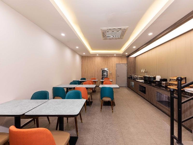 Чжэнчжоу: Hanting Hotel Zhengzhou Huanghe Road Station