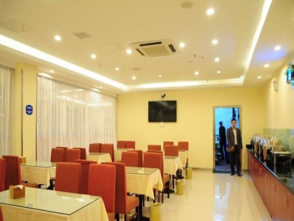 Ухань: Hanting Express Wuhan Dunkou Development Zone