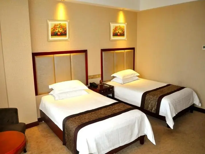 Иу: Jianyang Hotel