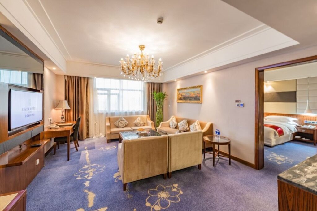 Синин: Rezen Hotel Qinghai Jinding