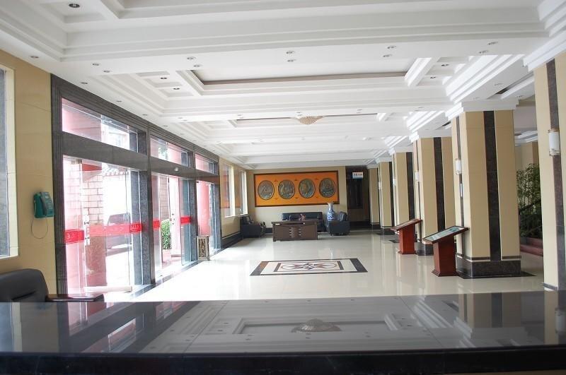 Шиянь: Kowloon Hotel