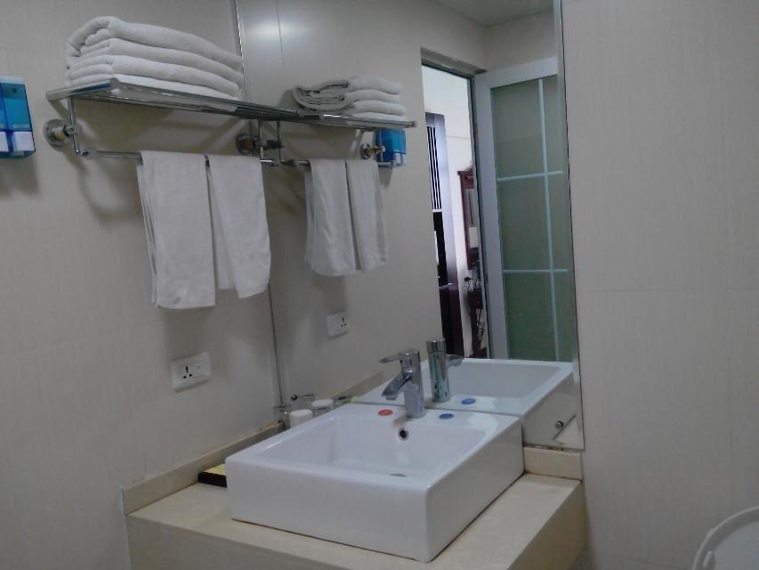 Шиянь: Kowloon Hotel