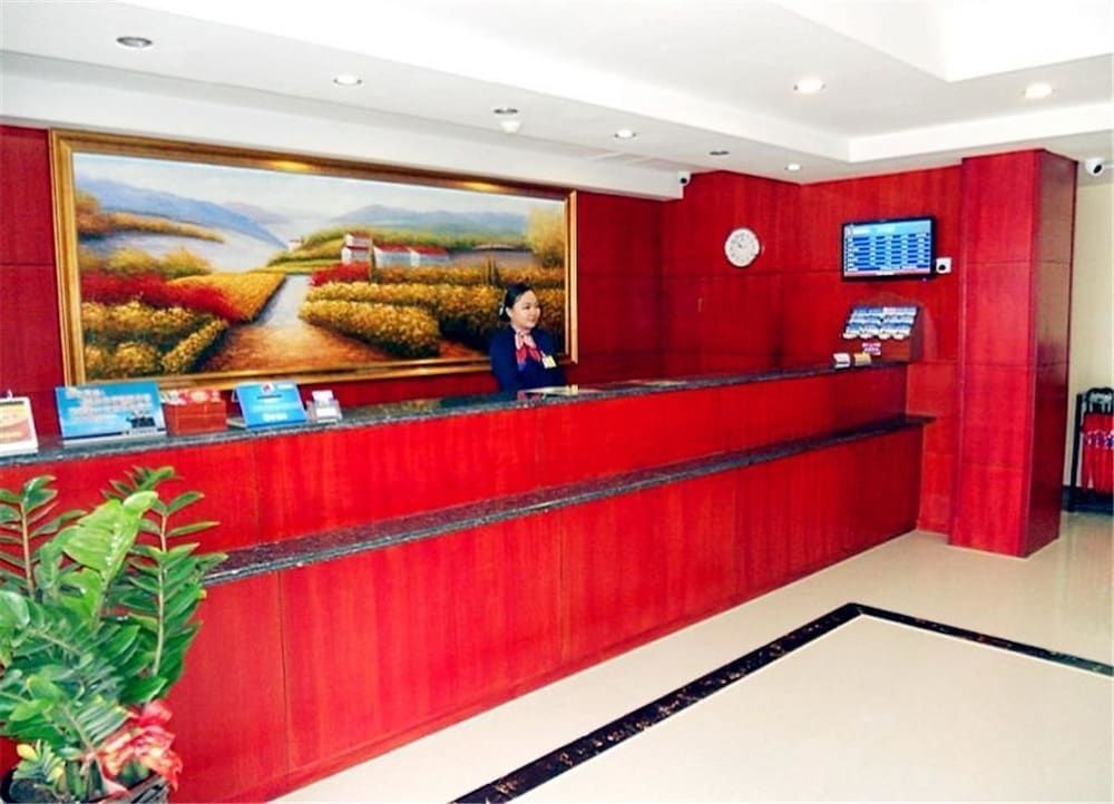 Куньмин: Hanting Hotel (Kunming Chenggong)