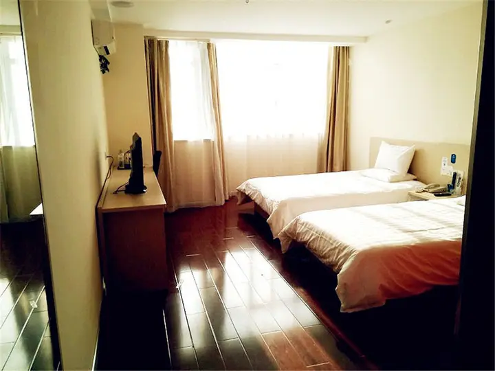 Куньмин: Hanting Hotel (Kunming Chenggong)