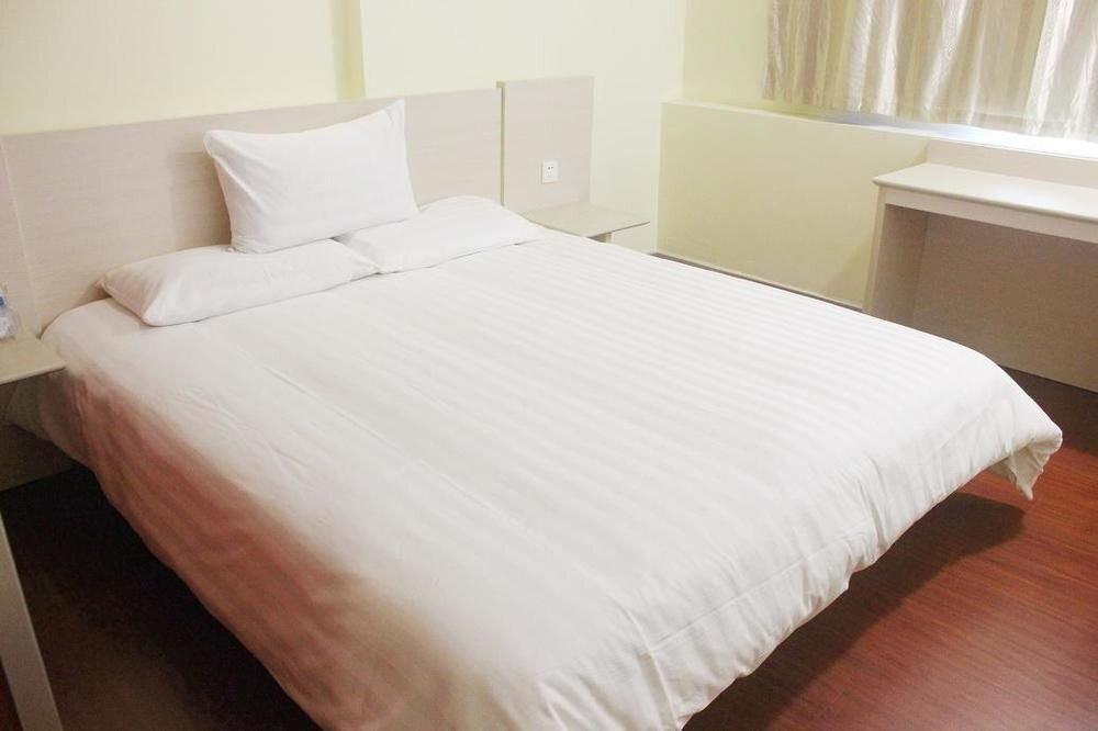 Ибинь: Hanting Express Yibin Cuiping Park Branch