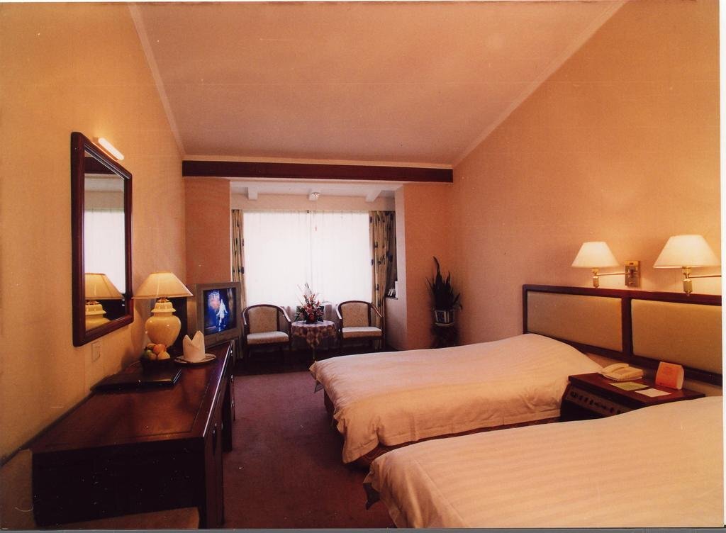 Гуйлинь: Hanting Hotel Fu Bo Shan Park Branch