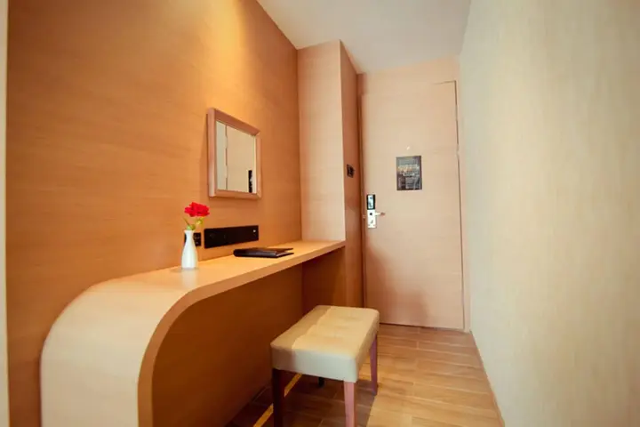 Яньтай: Bridal Tea House Hotel YanTai Laishan