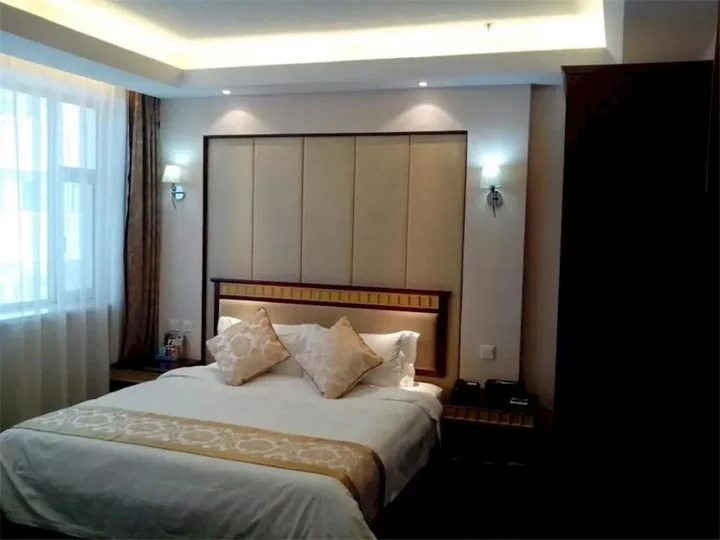 Яньцзи: Changbaisong Hotel