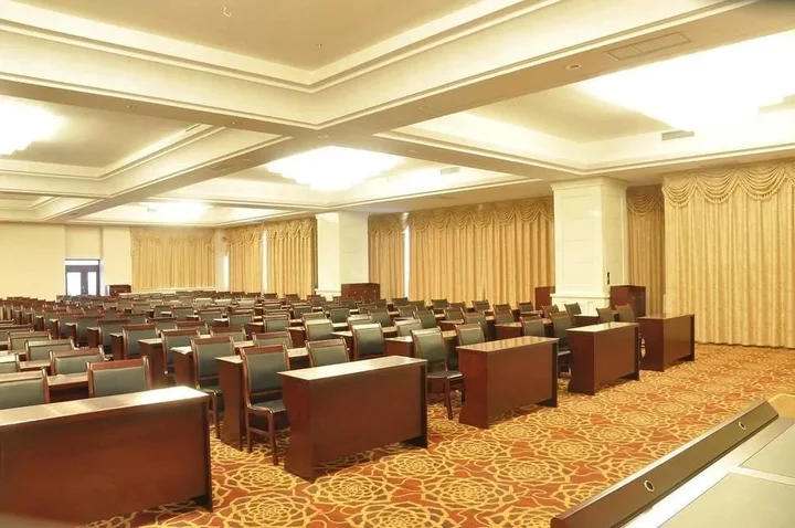 Яньцзи: Changbaisong Hotel
