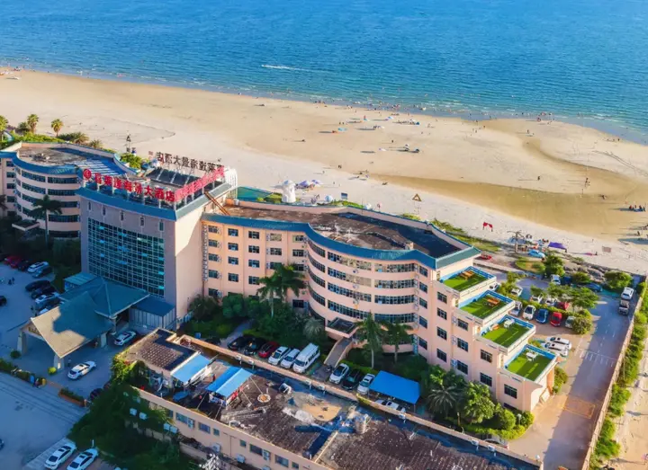 Бэйхай: Beihai Xilaifeng Seaview Hotel