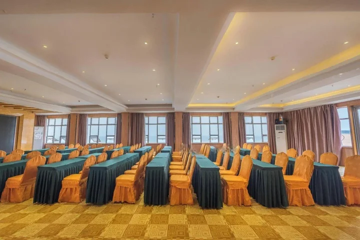 Бэйхай: Beihai Xilaifeng Seaview Hotel