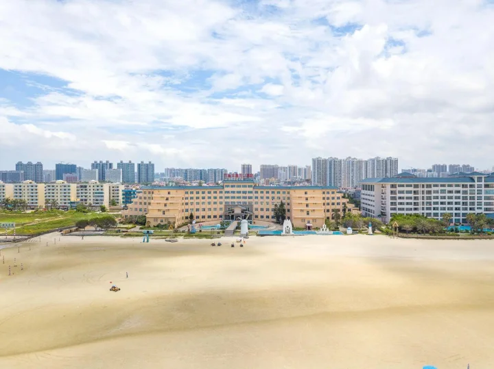 Бэйхай: Beihai Xilaifeng Seaview Hotel