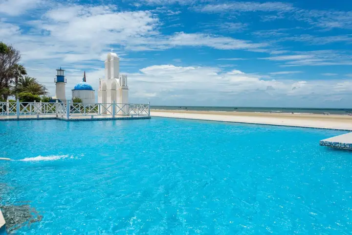 Бэйхай: Beihai Xilaifeng Seaview Hotel