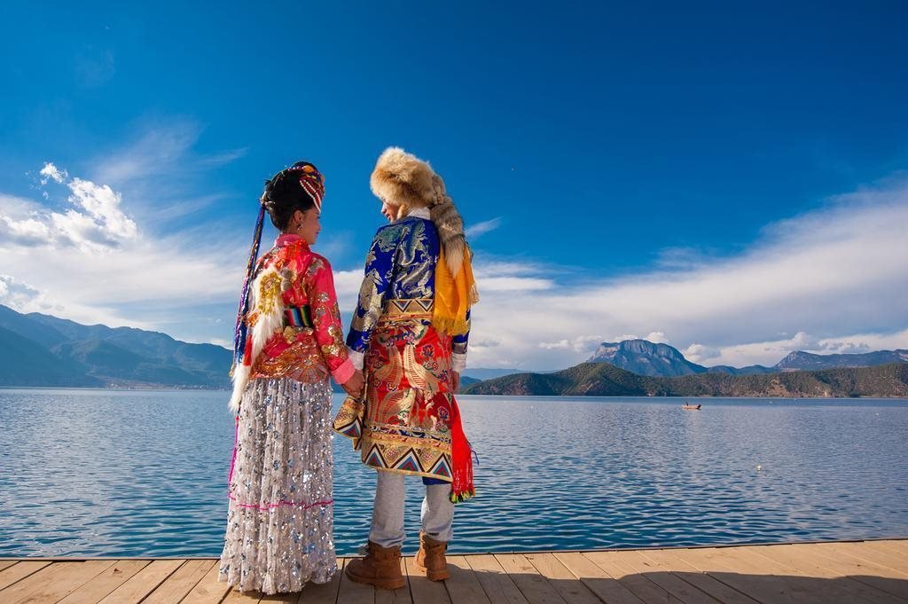 Лицзян: 泸沽湖云湖瓦舍客栈