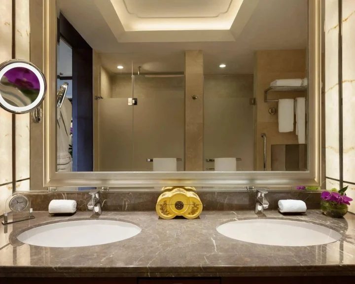 Хэфэй: Shangri-La Hefei