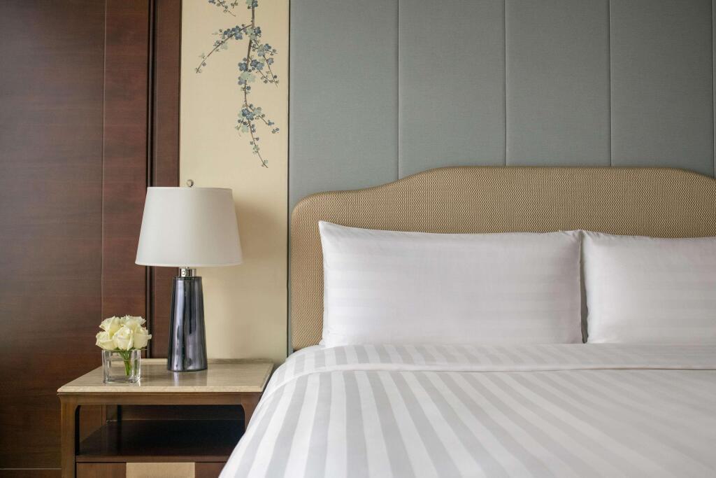 Хэфэй: Shangri-La Hefei
