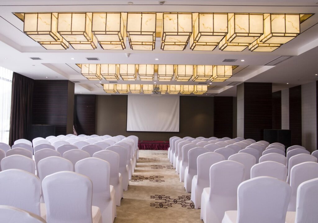 Синъи: Argyle Grand Hotel Xingyi