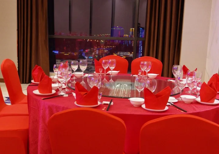 Синъи: Argyle Grand Hotel Xingyi