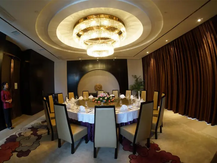 Синъи: Argyle Grand Hotel Xingyi
