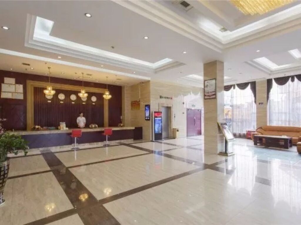 Чанша: Kaiserdom Changsha South Station