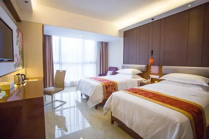 Санья: Vienna Hotel Sanya Bay