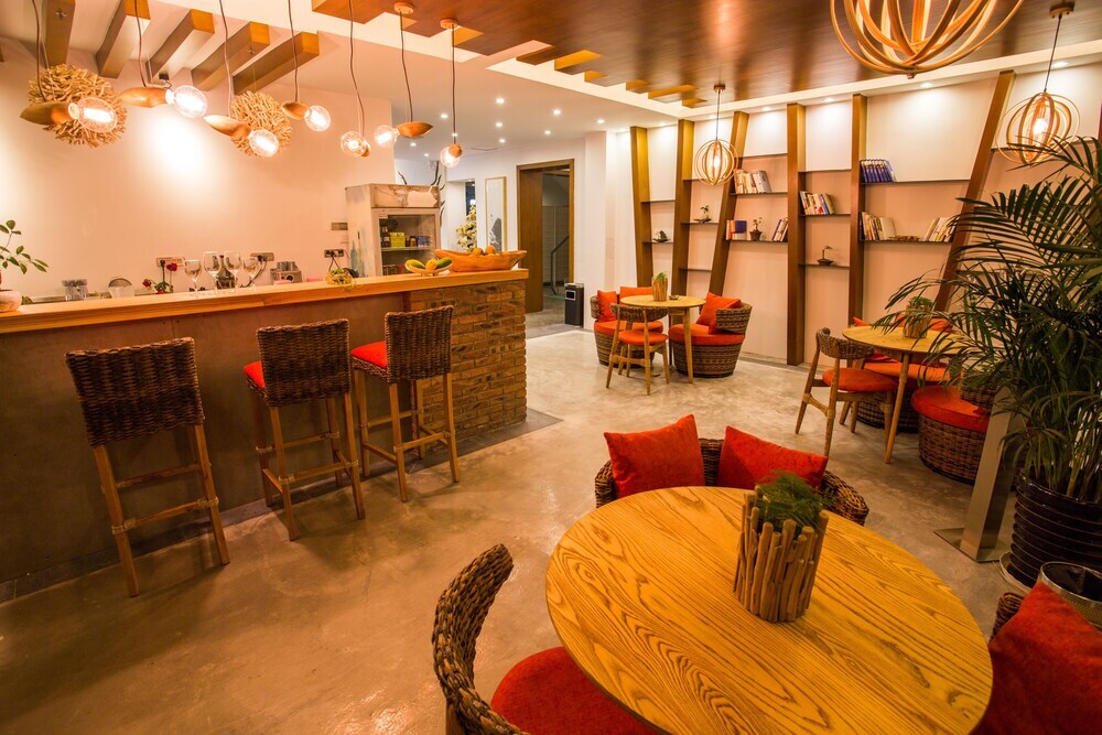 Гуйлинь: Guilin Rain Cloud Live Hotel