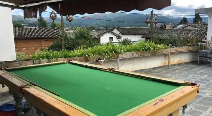 Дали: Tourist Courtyard Hotel