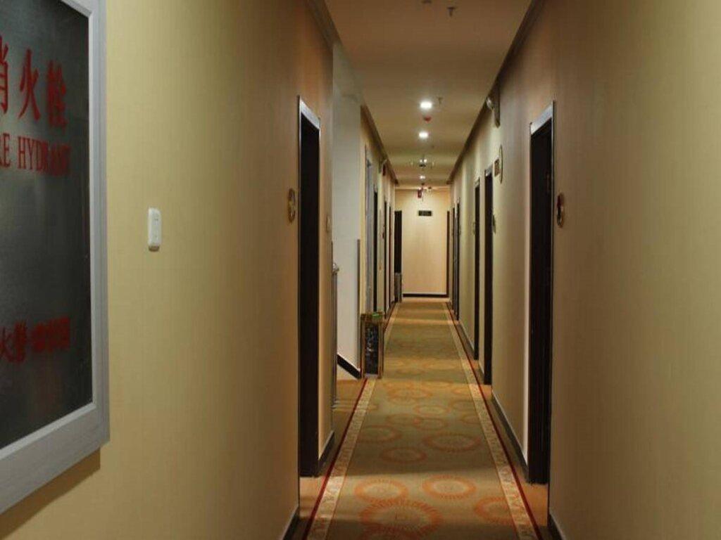 Пекин: 169 Hotel