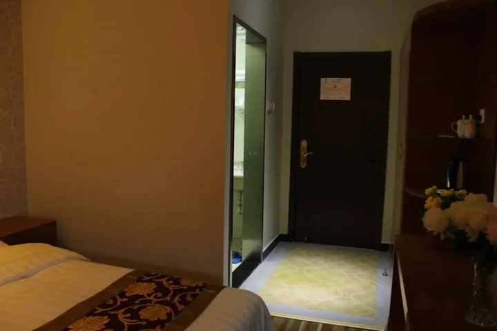 Пекин: 169 Hotel