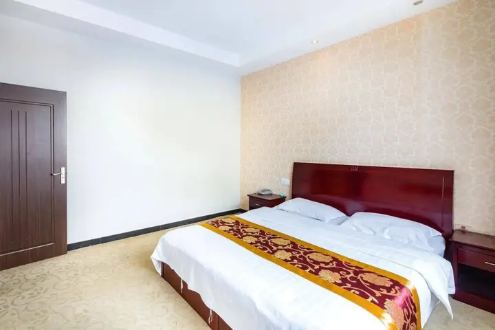 Пекин: 169 Hotel