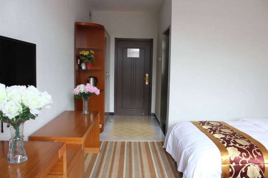 Пекин: 169 Hotel