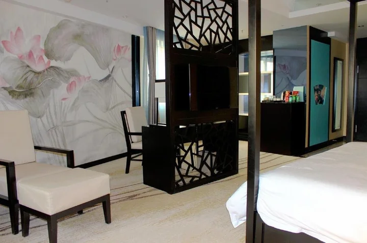 Шэньян: Shihai Zheren Hotel Meilian Branch