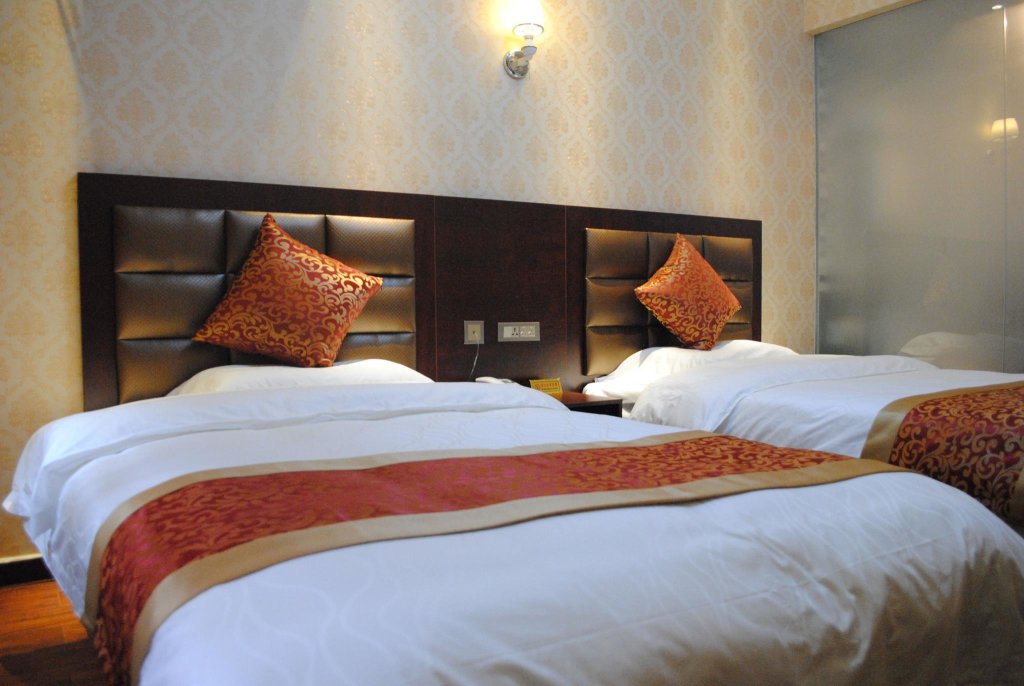 Сяньян: Qintian Business Hotel