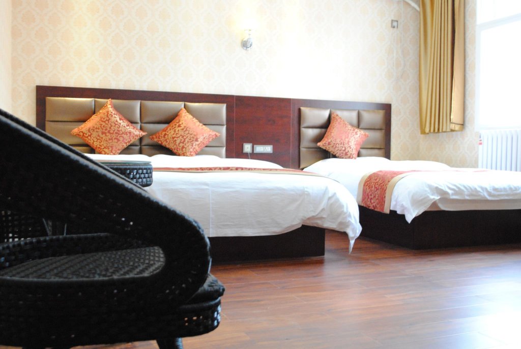Сяньян: Qintian Business Hotel