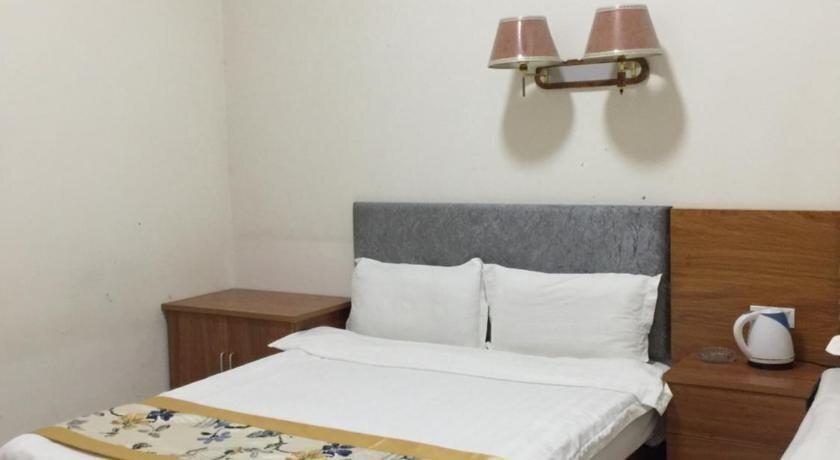 Вэйнань: Huashan Gehui Hotel