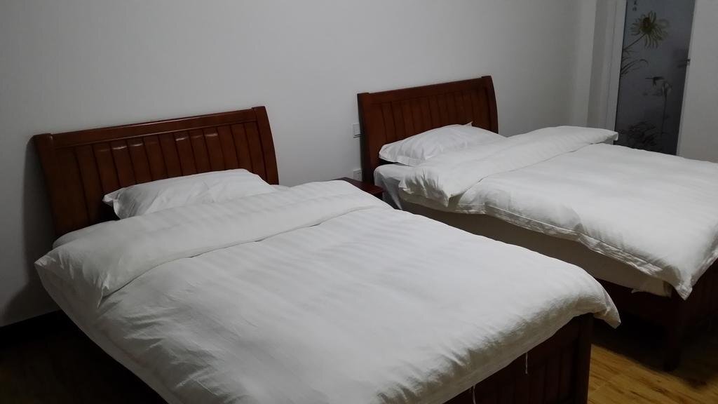 Чжанцзяцзе: Zhangjiajie Tujia men Theme Inn