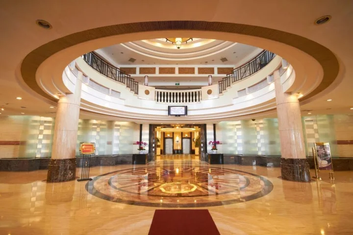 Яньтай: The Center Hotel Yantai