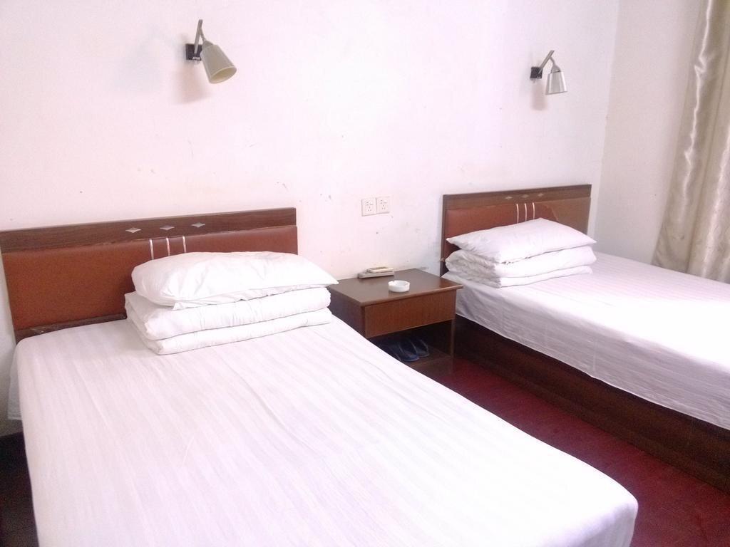 Хецзе: Ruixiang Hotel