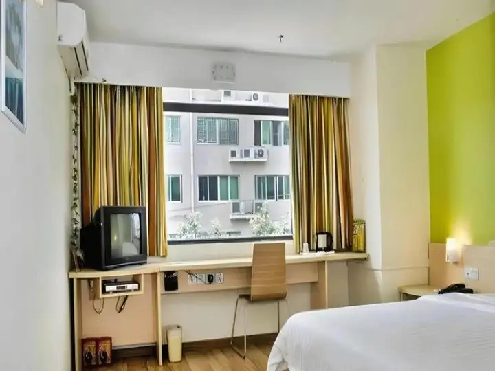 7Days Inn Xuzhou Normal University Yunlong Mountain — фото 1