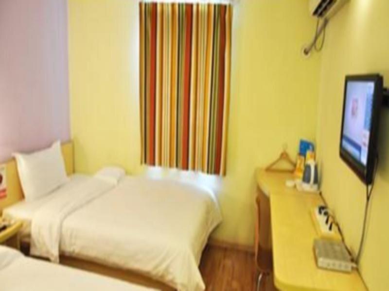 Лянфан: 7 Days Inn Langfang Bazhou Shengfang Branch