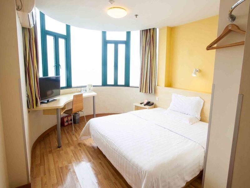Хойчжоу: 7 Days Inn Huizhou Daya Bay Aotou Branch
