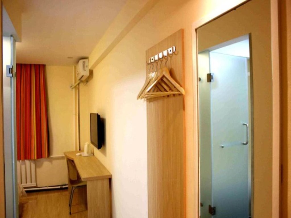 Линьи: 7 Days Inn Linyi Yi Nan Bus Station Branch