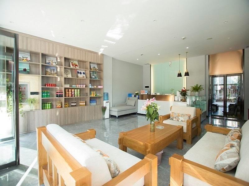 Дали: 7 Days Premium Hotel (Dali Erhai High-speed Railway Station)