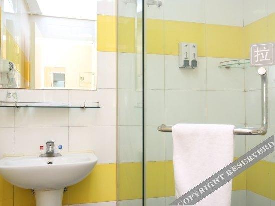 Телин: 7 Days Inn Tieling Railway Station Branch