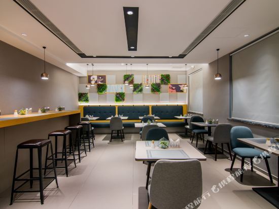 Ханчжоу: 7Days Inn Hangzhou West Lake Dingan Road Metro Station Jiebai Commercial Building