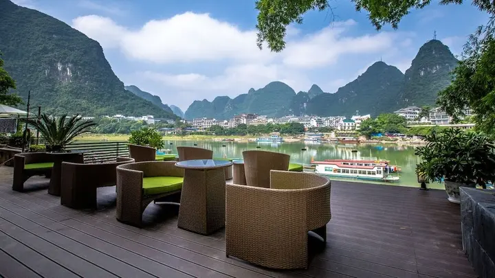 Яншо: Sea Lily Yangshuo Riverside Resort