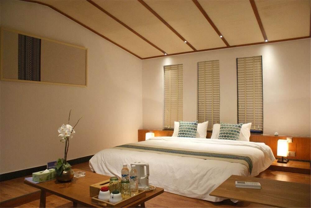 Яншо: Sea Lily Yangshuo Riverside Resort