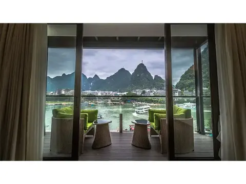 Яншо: Sea Lily Yangshuo Riverside Resort