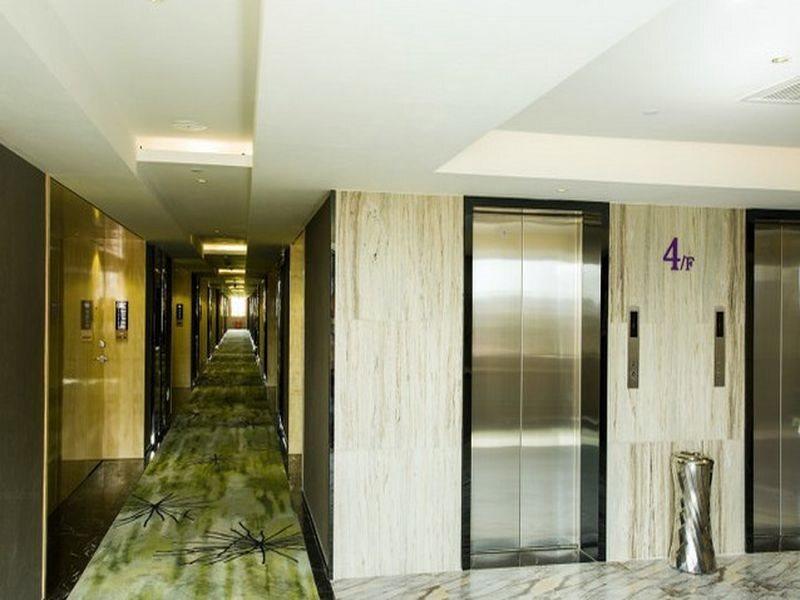 Цюнхай: Lori Star Hotel